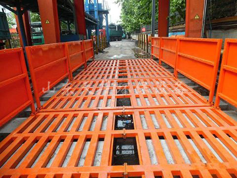 點擊查看詳細信息<br>標題：濟寧唐口煤礦4X12米煤礦專用洗車機 閱讀次數：3306